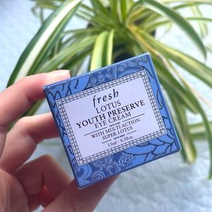 NWT Fresh Youth Preserve Eye Cream